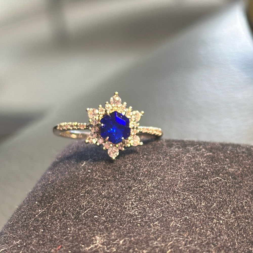 Rhodium Metal Blue Snowflake Ring